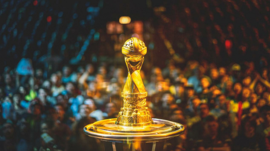 Faker续约T1战队至2029年继续书写电竞传奇